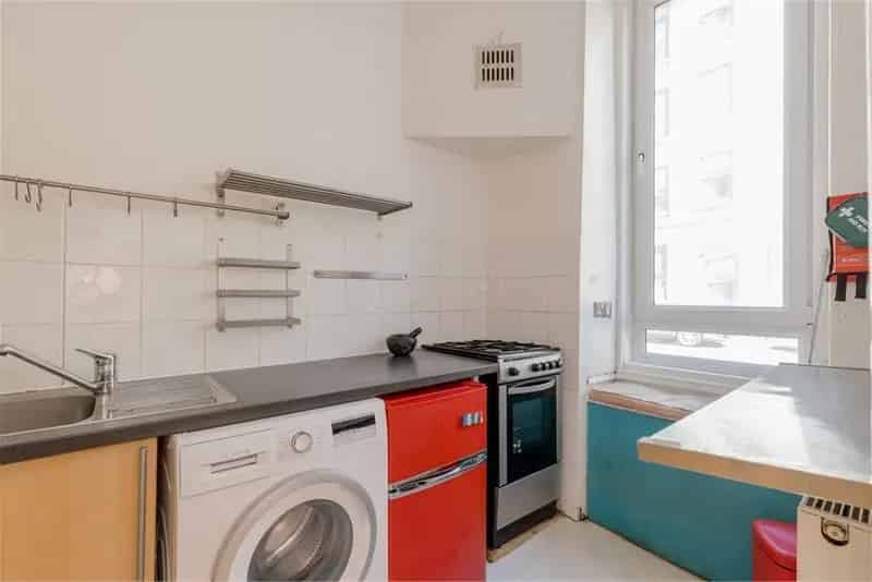 Flat - Studio with 1 Reception Room