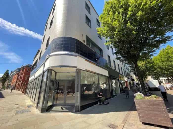 Nottingham City Centre Retail Space - High Footfall Location
