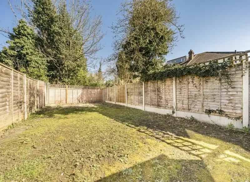 3 Bed House Streatham Vale Modern Kitchen Double Reception Great Transport Links