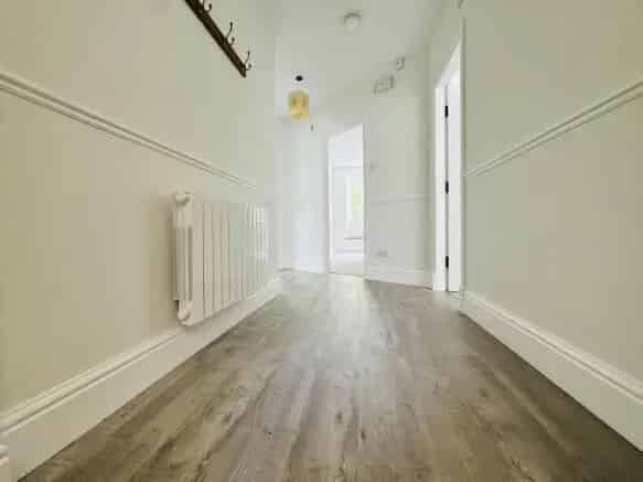 Flat For Rent , Bradford, England