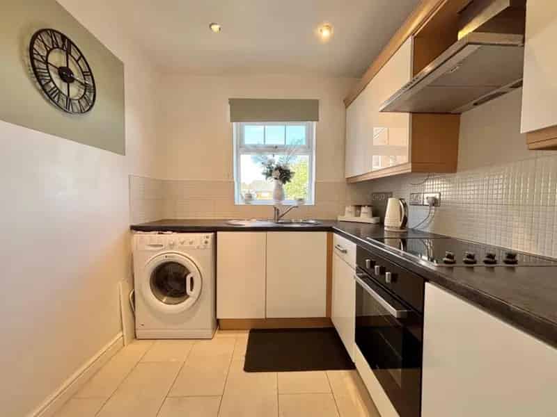 2 Bedroom House For Sale