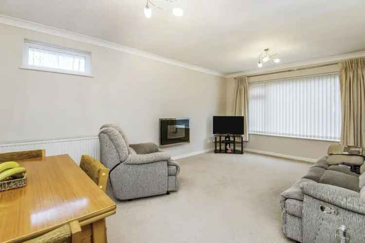 Detached Bungalow in Tiverton Broomhill