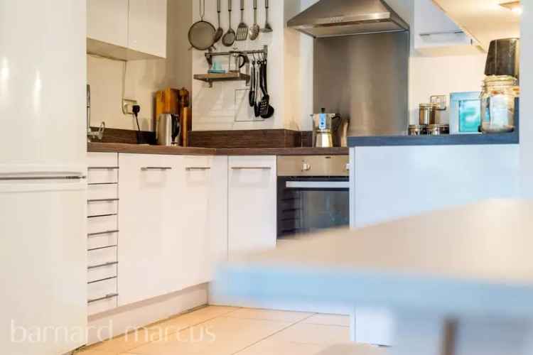 Battersea Reach Apartment 2 Double Bedrooms Home Office Gym Concierge