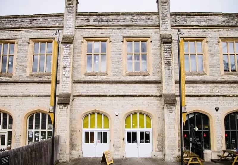 Private Offices for 4 to 100 People Serviced Furnished or Unfurnished