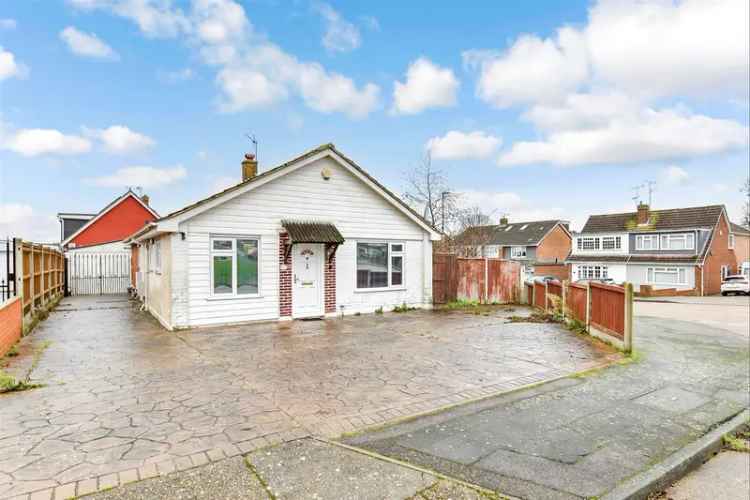 3 bedroom detached bungalow for sale