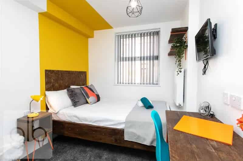5 Bedroom En-Suite House Share - All Bills Included
