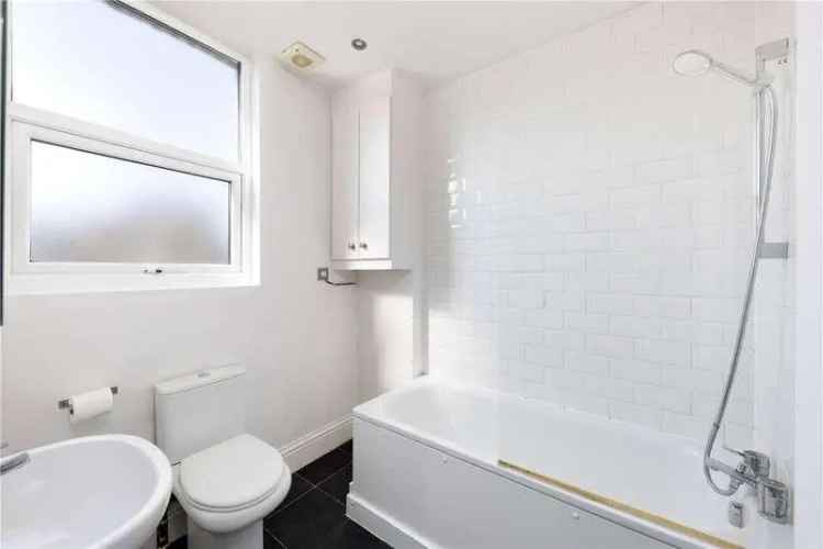 1 Bed Flat for Sale Near River Thames Putney