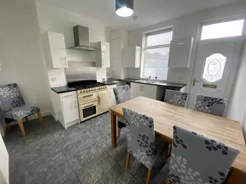 Spacious Family Home in Wortley - Zero Deposit Available