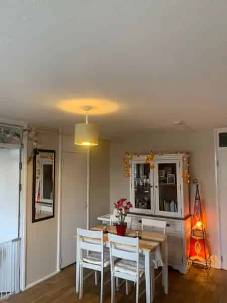 1 Bedroom House with New Kitchen and Bathroom