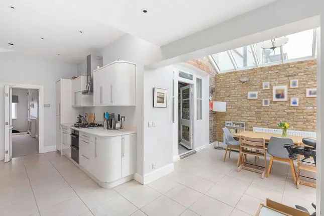 3 Bedroom Family Home Cambridge Road Twickenham