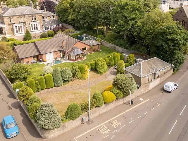 3 Bedroom Cottage for Sale in Scotland