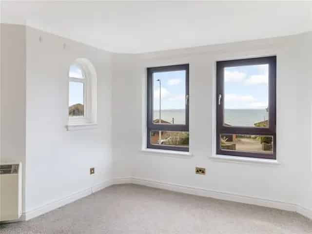 2 Bedroom Flat for Sale in Largs with River Views and Garage
