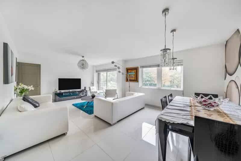 Flat For Rent , London, England