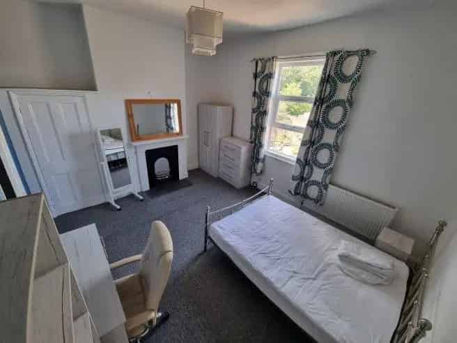 4 Bedroom House Share for Students