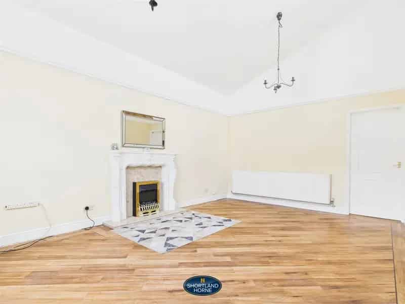 2 Bedroom Semi-Detached Bungalow House to Rent