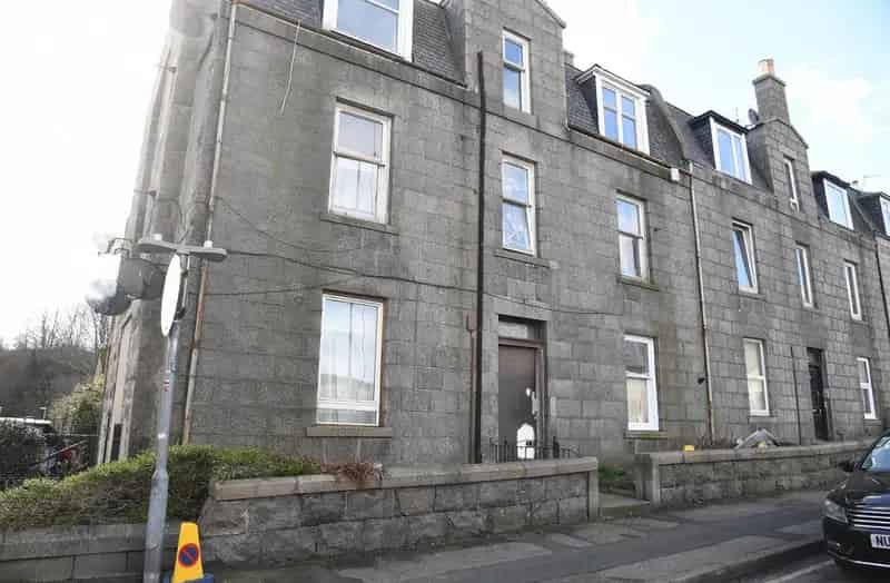 1 Bedroom Flat near Pittodrie Stadium Aberdeen