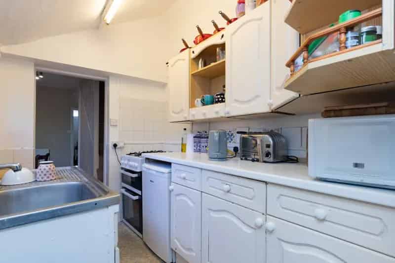 2 Bedroom House for Sale in East Oxford