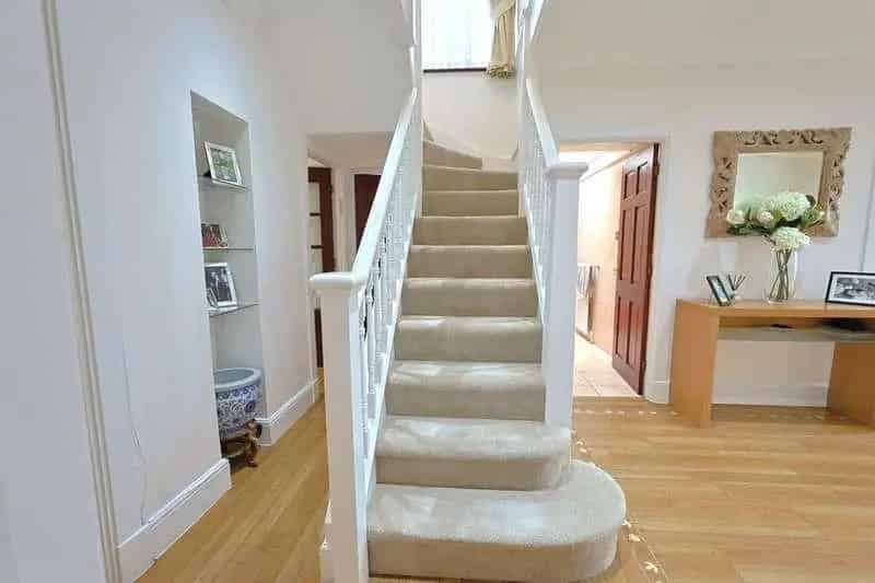 4 bed house for sale