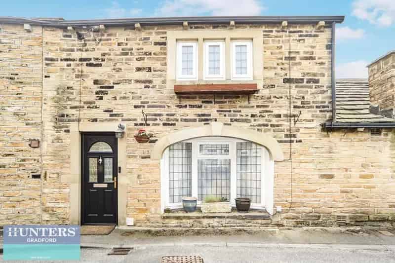 3 Bedroom Barn Conversion Hodgson Fold Bradford