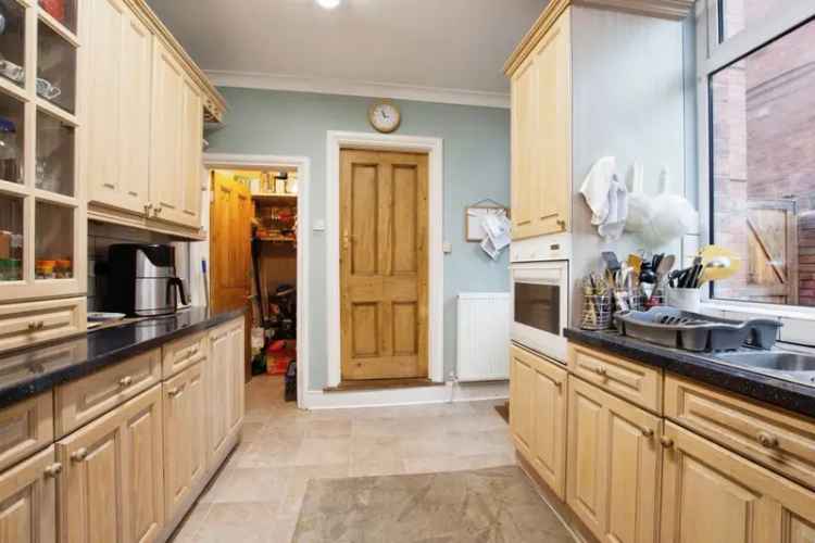 Victorian Semi-Detached House Glebe Villas