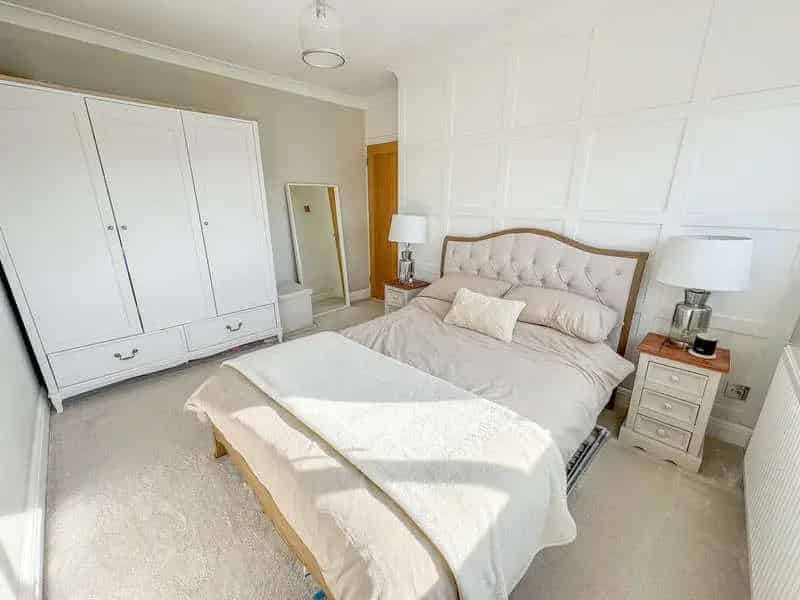 3 Bed Semi-Detached House For Sale
