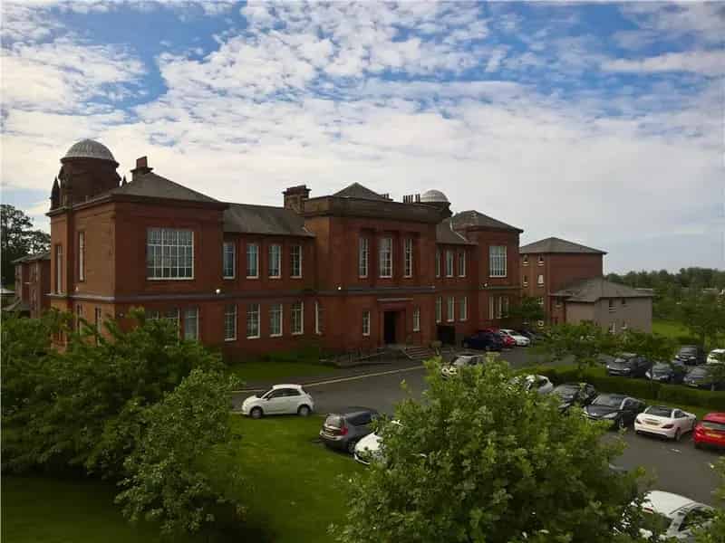 Refurbished Office Suites Town Centre Parking Disabled Access