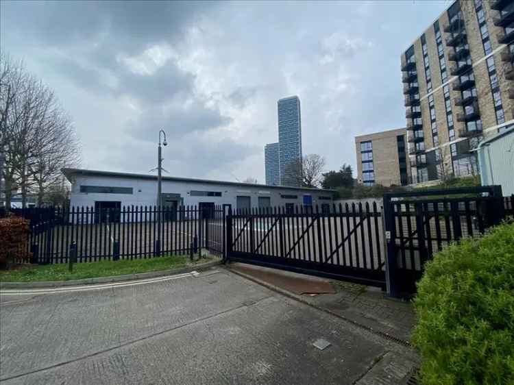 Industrial For Rent in London, England