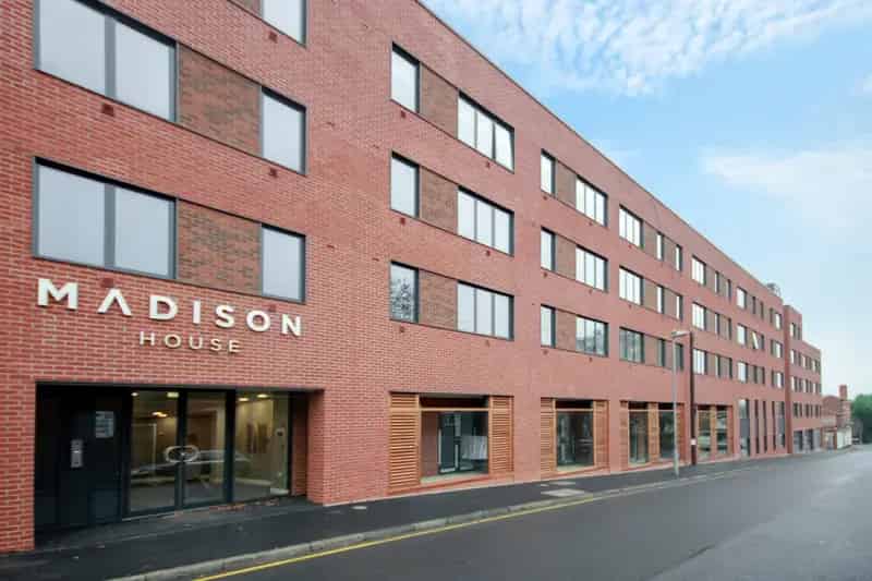2 Bedroom Flat To Rent Available 04092025