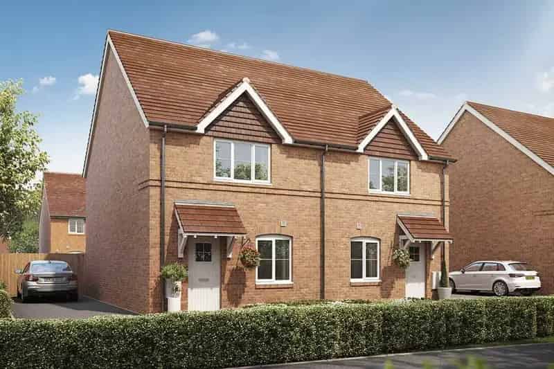 2 Bedroom Semi Detached House For Sale