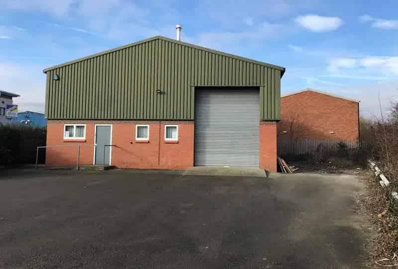 Industrial Unit with Office Space and Warehouse Accommodation