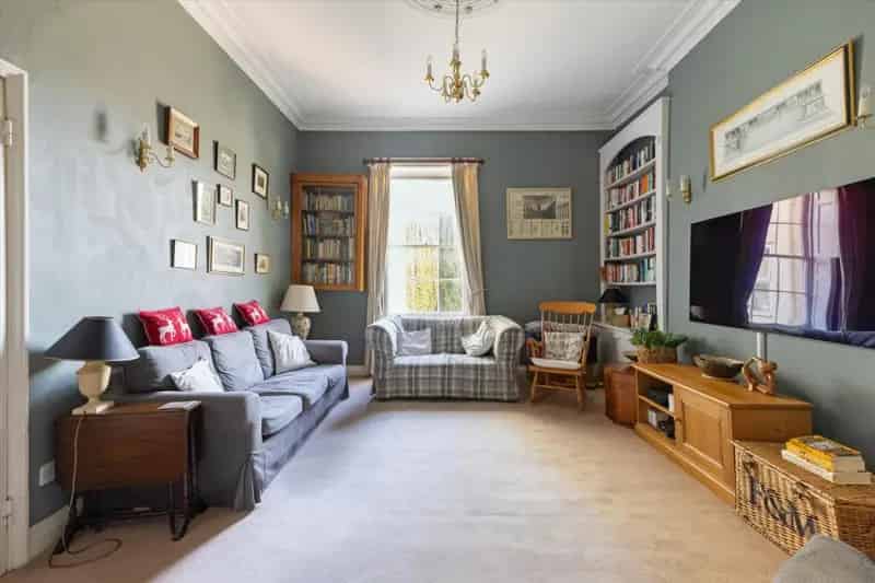 7 Bedroom Clifton Townhouse for Sale