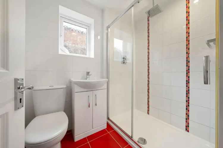 4 Bed House for Sale in Basingstoke