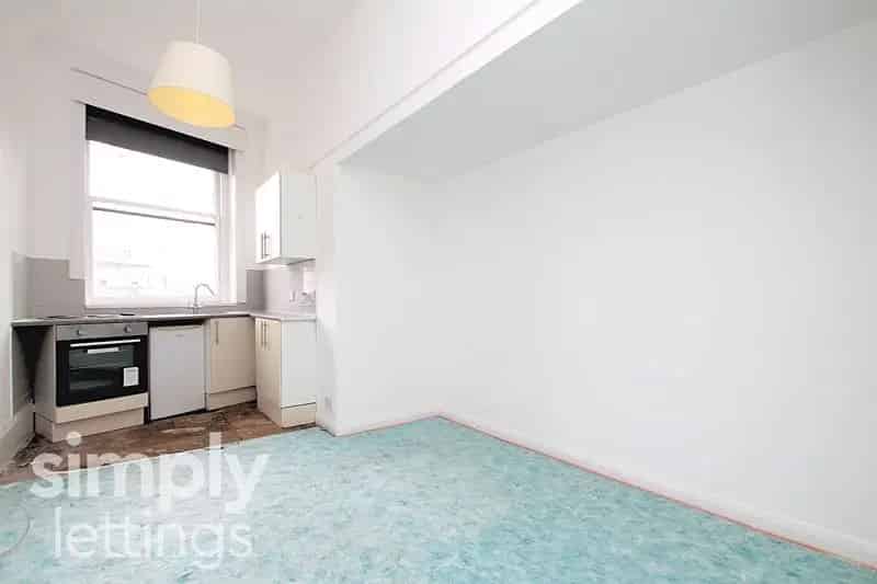 0 Bedroom Flat House to Rent Brighton