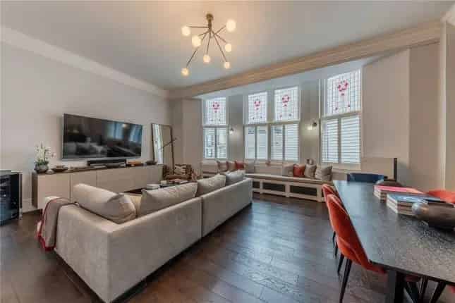 2-Bedroom Duplex Apartment for Sale in Kensington Court London W8