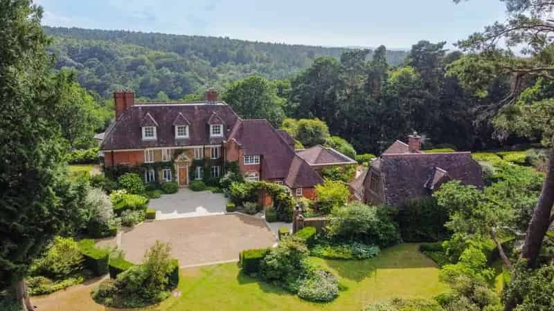 9 Bedroom Detached House with Coach House and Tennis Court