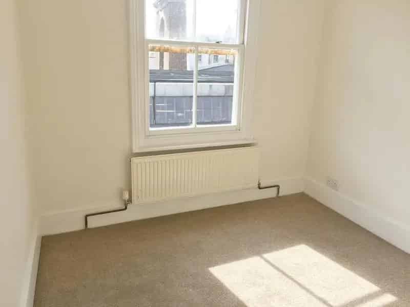 3 Bedroom Flat to Rent