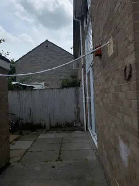 3 Bed House Swap for 2 Bed - Near Amenities