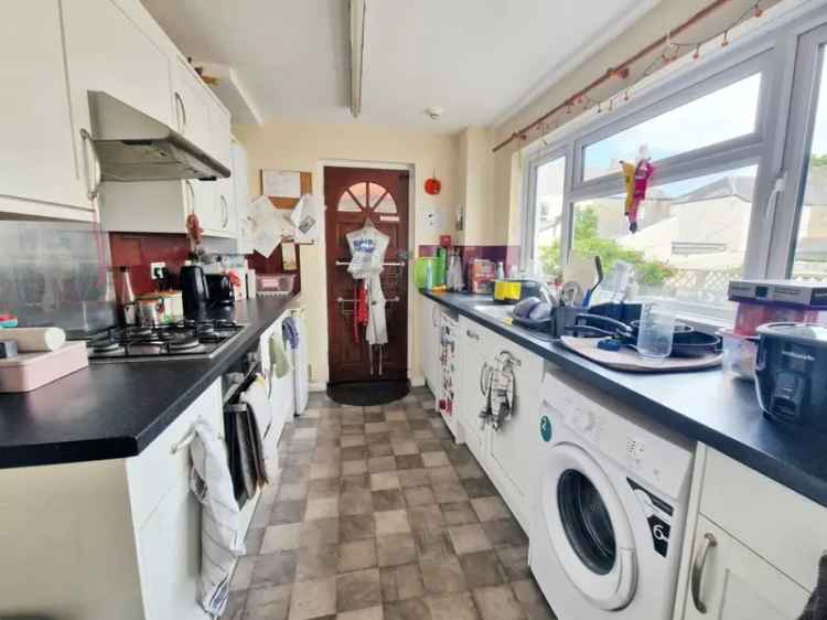 5 Bedroom House Near Falmouth Town Centre