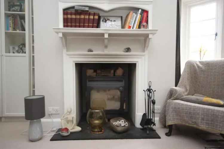 3 Bedroom Garden Apartment Near Beach Pet Friendly