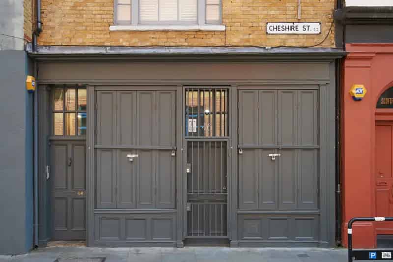 One Bedroom Duplex Apartment near Brick Lane London E2