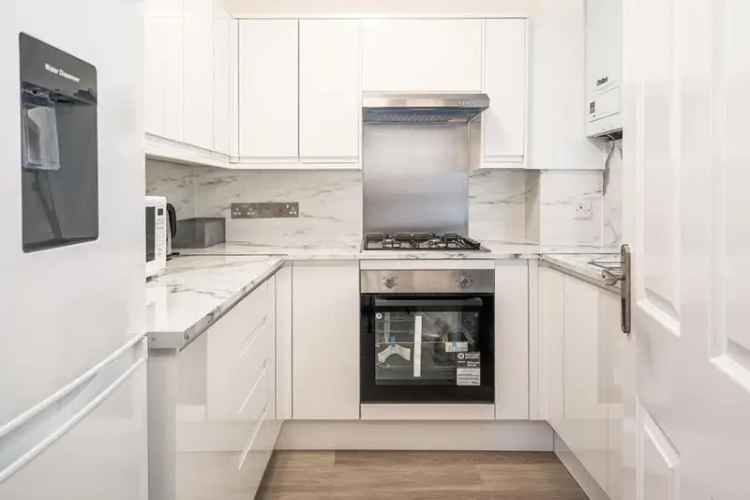 2 Bedroom Apartment Available June 2nd 2025