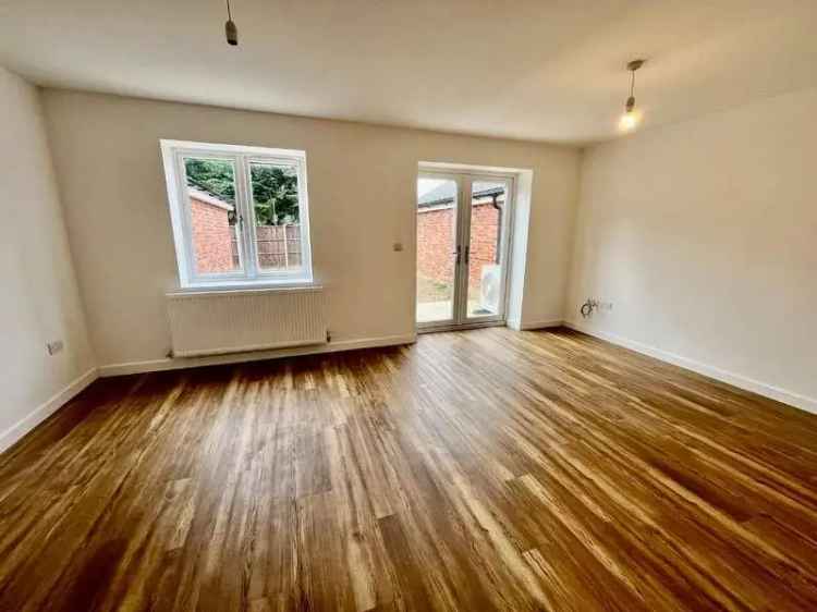 3 Bed Detached House for Sale