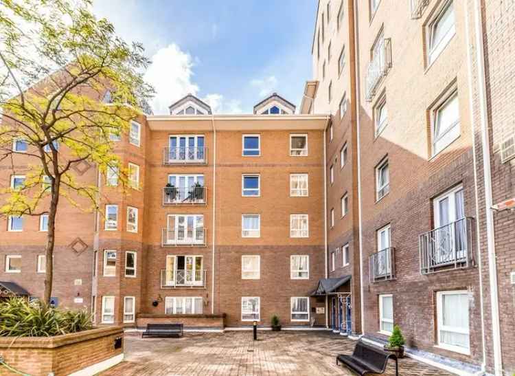 Two Bedroom Apartment Cyclops Mews Near Mudchute DLR