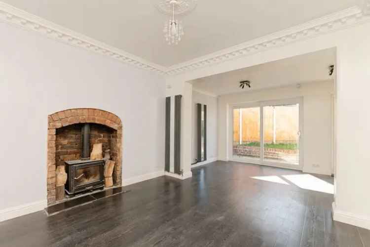 Three Bedroom Semi Detached House Dudley