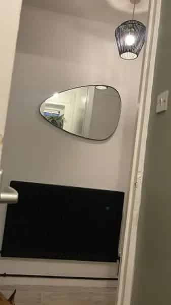 1st Floor 2 Bed Flat Near Ikea  Off Road Parking Pets Allowed