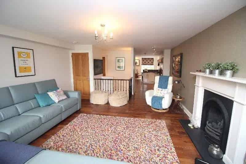 3 Bedroom Apartment to Rent in Edinburgh's Georgian New Town