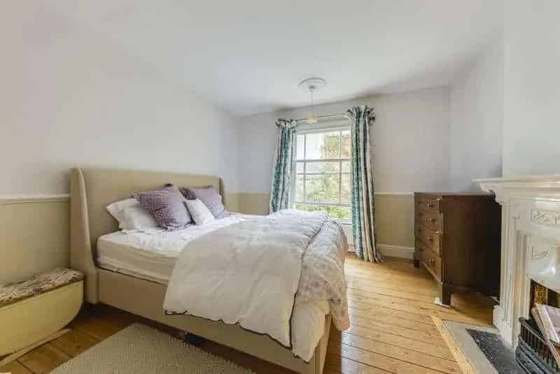 4 Bed House for Sale in Hallaton