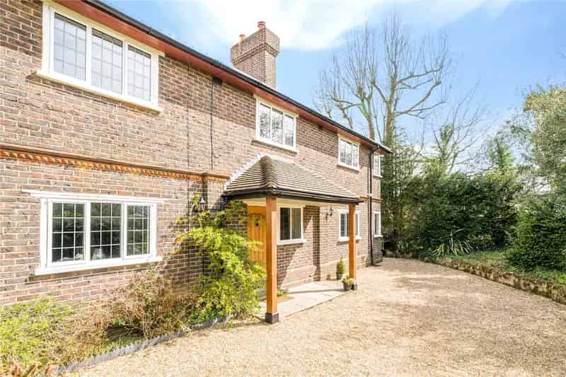5 Bedroom Detached House For Sale Church Road Redhill