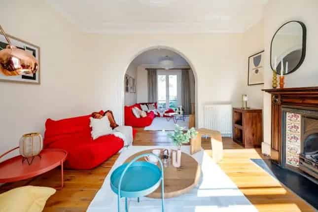 5 Story House for Sale in London