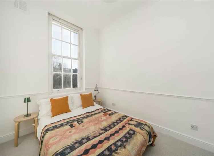 Two Bedroom Georgian Apartment Kennington Share of Freehold